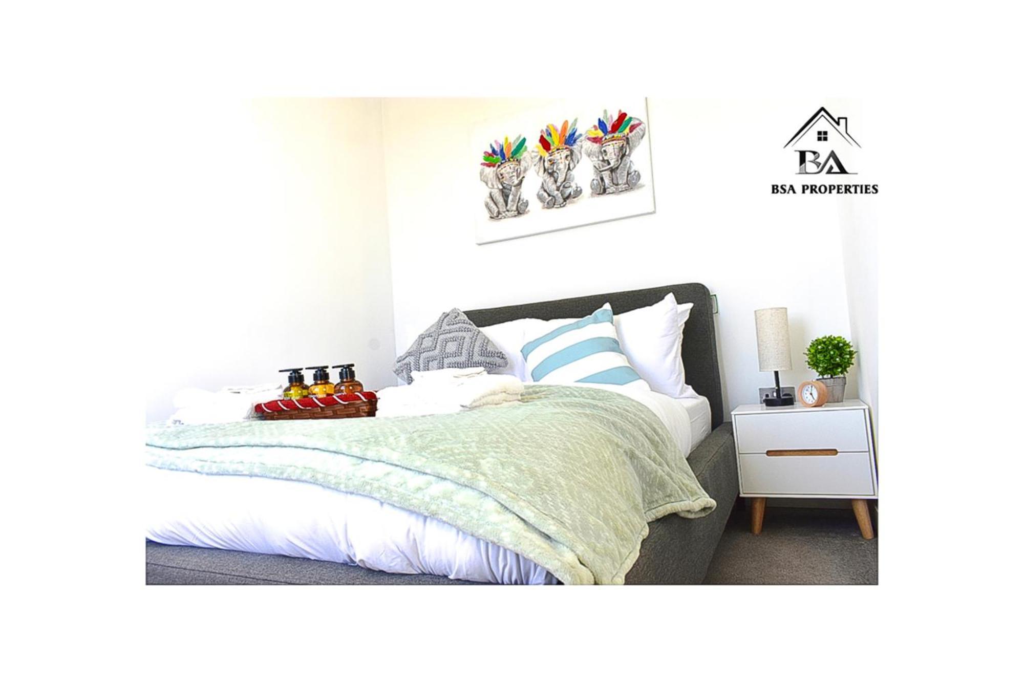 City Centre Apartment Close To Ascot & Legoland Sleep Upto 4 Guests - Parking On Request! Bracknell Zewnętrze zdjęcie